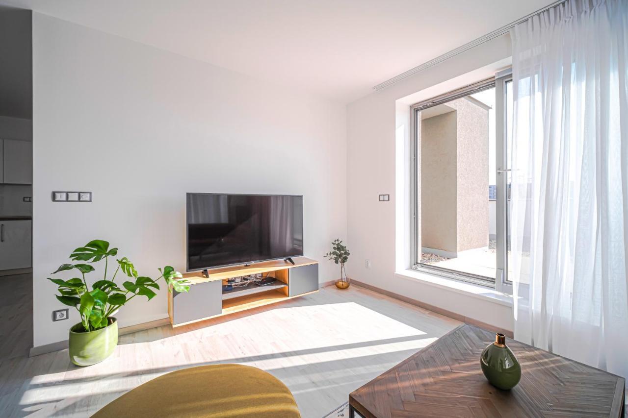 Grunt Apartments Mladá Boleslav Екстериор снимка