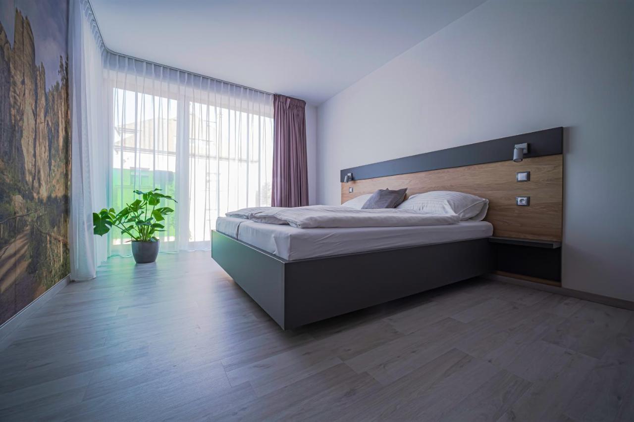 Grunt Apartments Mladá Boleslav Екстериор снимка