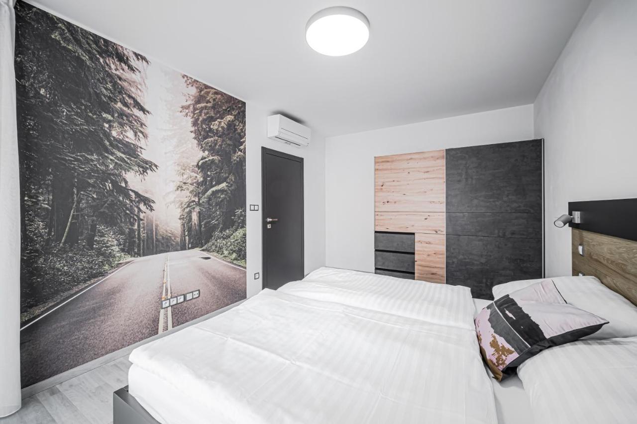 Grunt Apartments Mladá Boleslav Екстериор снимка