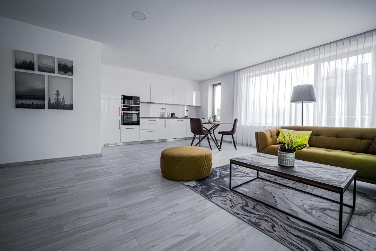 Grunt Apartments Mladá Boleslav Екстериор снимка
